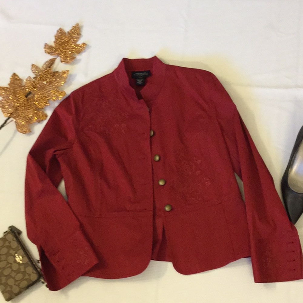 Jones New York Signature red blazer with floral embroidery size petite large